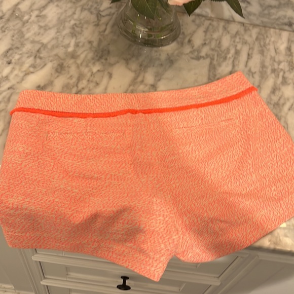 NWOT womens lilly Pulitzer shorts - Picture 5 of 5
